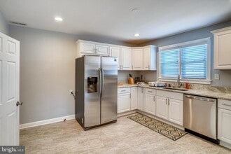5320 Turkey Run Rd in Warrenton, VA - Building Photo - Building Photo
