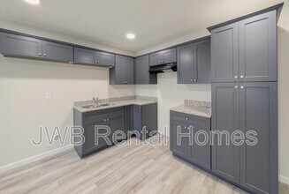 2621 Silver St in Jacksonville, FL - Building Photo - Building Photo