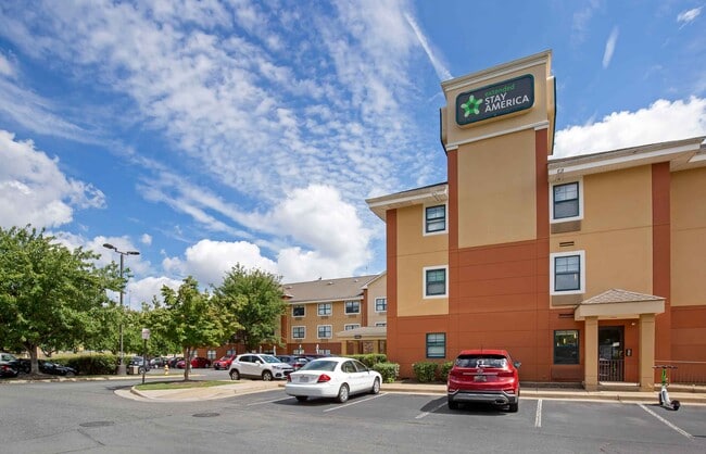 Furnished Studio-Washington, D.C. - Alexan in Lincolnia, VA - Building Photo - Building Photo
