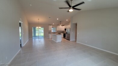 607 SW 27th St in Cape Coral, FL - Building Photo - Building Photo