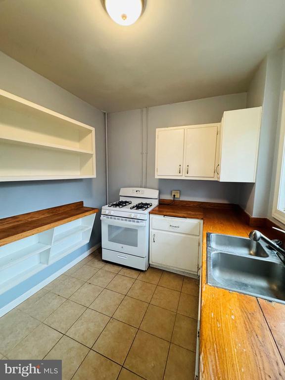 3117 Martha Custis Dr in Alexandria, VA - Building Photo - Building Photo