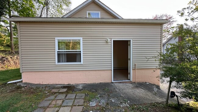 property at 17 Dorchester Rd