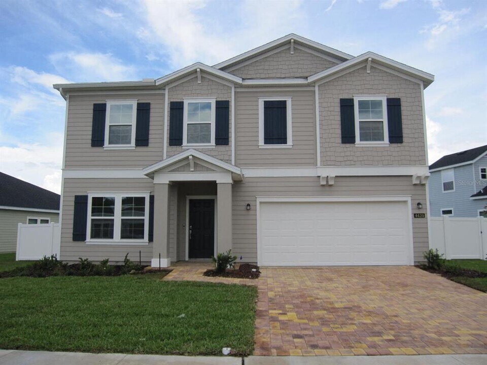 4420 NW 14th Lp in Ocala, FL - Building Photo