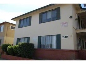 3540 Y St in Sacramento, CA - Building Photo