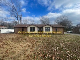 317 Highland Heights Dr in Goodlettsville, TN - Building Photo