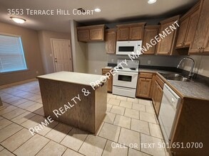 3553 Terrace Hill Ct in Benton, AR - Building Photo - Building Photo