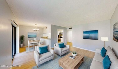 126 San Paulo Cir in West Melbourne, FL - Building Photo - Building Photo