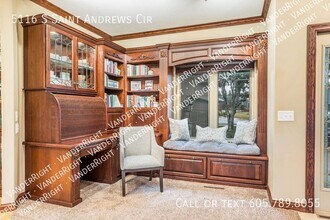 5116 S St Andrews Cir in Sioux Falls, SD - Building Photo - Building Photo