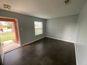 2403 Silverado Trail in Grand Prairie, TX - Building Photo - Building Photo