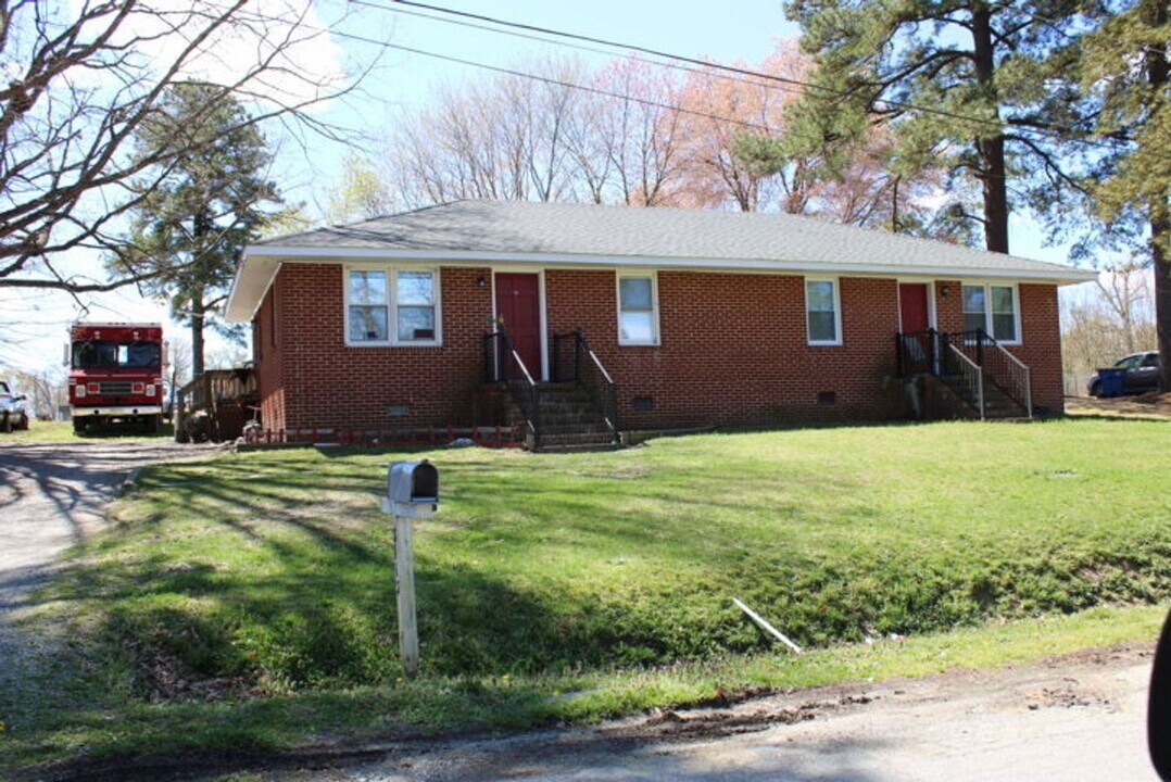 3115 Parkdale Rd in Richmond, VA - Building Photo