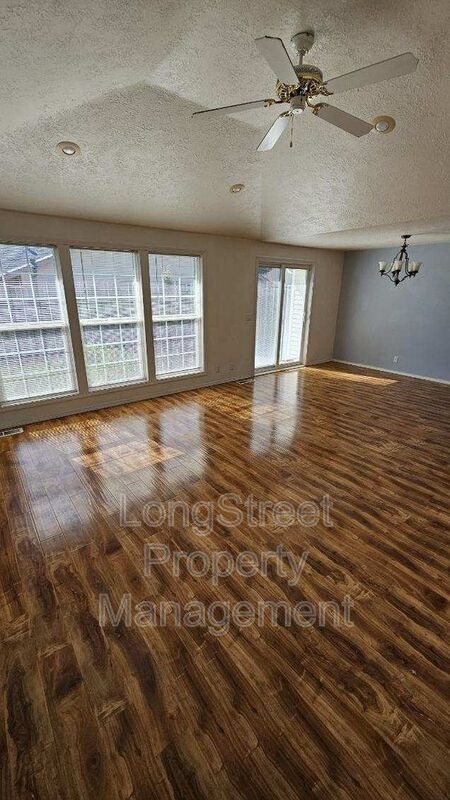 2565 Burlington St NE in Salem, OR - Building Photo - Building Photo