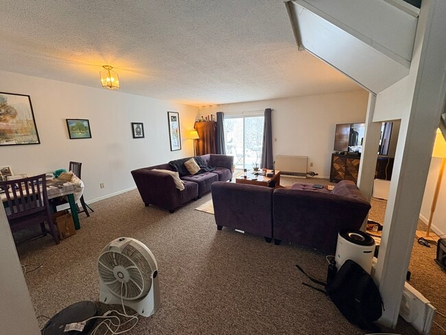 K6 Stonehedge Dr in South Burlington, VT - Building Photo - Building Photo