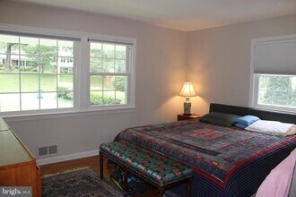 3606 Barkley Dr in Fairfax, VA - Building Photo - Building Photo