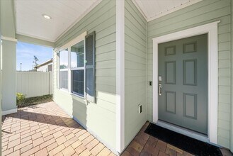 100 Lake Sinclair St in St. Augustine, FL - Building Photo - Building Photo