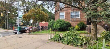 141-18 78th Ave in Queens, NY - Building Photo - Building Photo