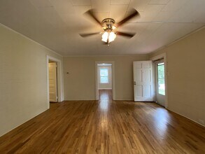 1807 House Ave in Durham, NC - Building Photo - Building Photo