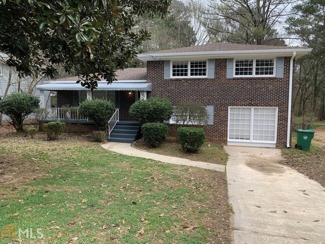 property at 2386 Miriam Ln