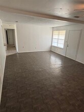 744 N Markwell Ave in Moore, OK - Building Photo - Building Photo