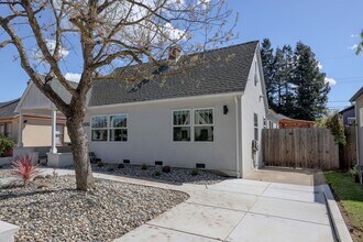 4900 8th Ave in Sacramento, CA - Building Photo - Building Photo