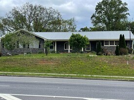 2717 Buford Hwy in Cumming, GA - Building Photo