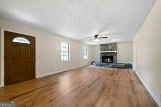 4707 Glen Ridge Cir in Winston, GA - Building Photo - Building Photo