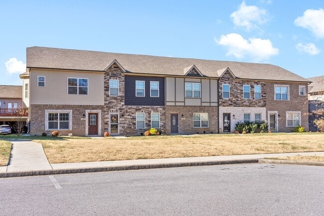 property at 172 Dundee Dr