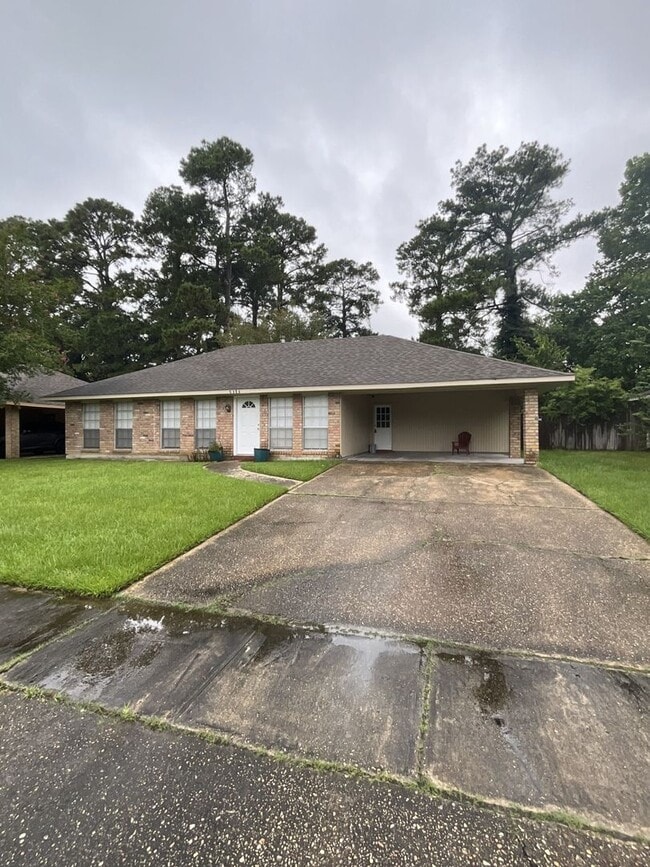 property at 5313 Wexford Dr