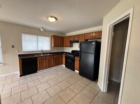 10423 Sand Pass Ln in Houston, TX - Building Photo
