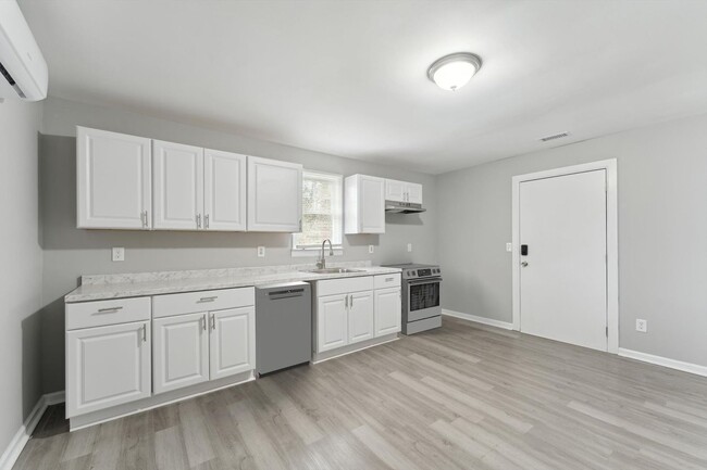 2120-2122 Bulloch St in Savannah, GA - Foto de edificio - Building Photo