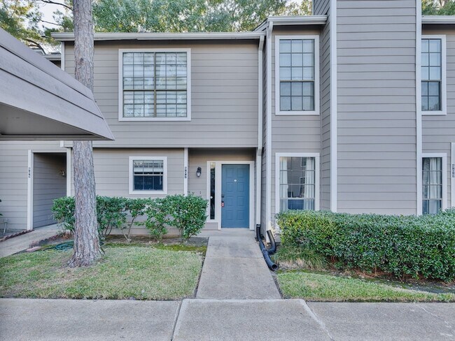 property at 14911 Wunderlich Dr