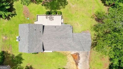 223 Pinehaven Dr in Lagrange, GA - Building Photo - Building Photo
