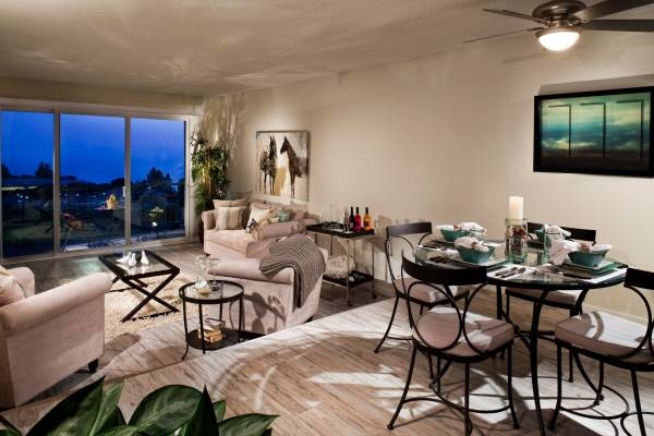 Vista Catalina at Rancho Palos Verdes in Rancho Palos Verdes, CA - Building Photo