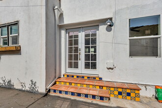 3428 Edgehill Dr in Los Angeles, CA - Building Photo - Building Photo