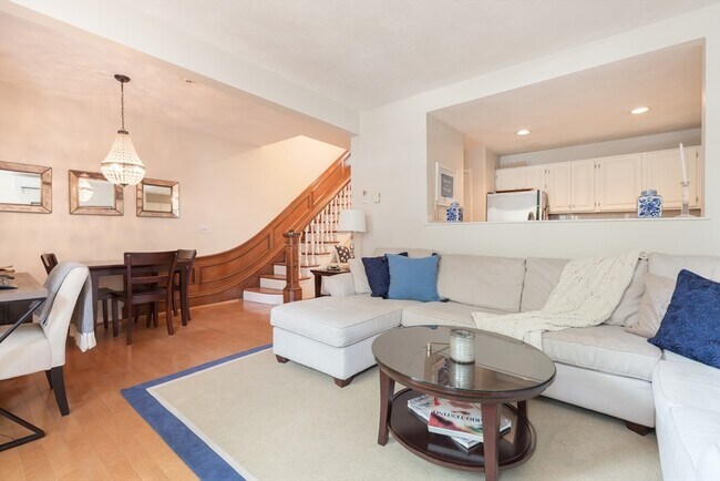 529 Columbus Ave in Boston, MA - Building Photo - Building Photo