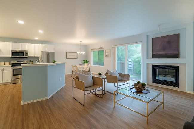 5175 NE Schoeler Cir in Hillsboro, OR - Building Photo - Building Photo