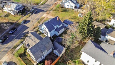 12 Mansfield Ave in Mount Vernon, OH - Building Photo - Building Photo
