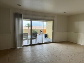7015 Trolleyway in Playa Del Rey, CA - Foto de edificio - Building Photo