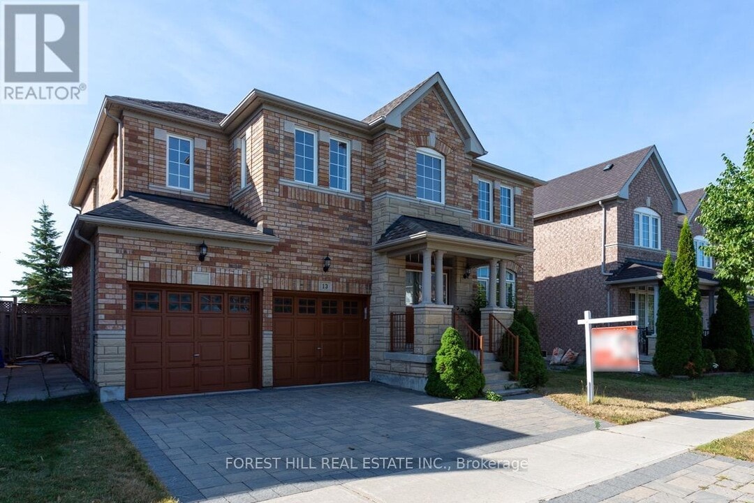 13 Wiltshire Dr in Markham, ON - Building Photo