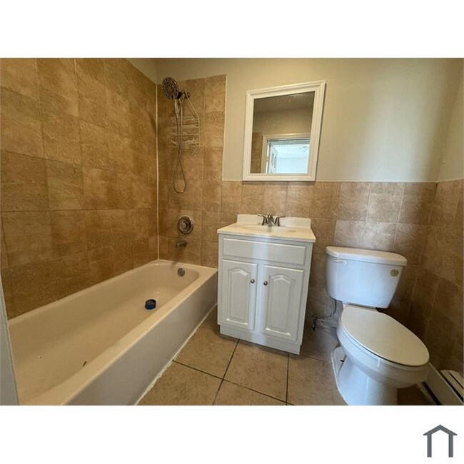 142 Johnson Ave in Newark, NJ - Building Photo - Building Photo