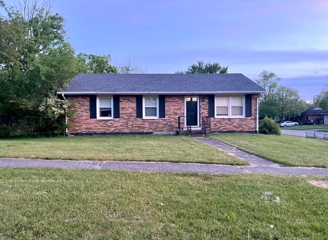 1230 Trent Blvd in Lexington, KY - Building Photo - Building Photo