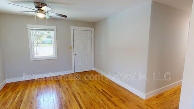 3 George Washington Carver Ave in Asheville, NC - Building Photo - Building Photo