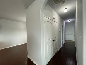 918 Brown Rock Dr in New Braunfels, TX - Building Photo - Building Photo