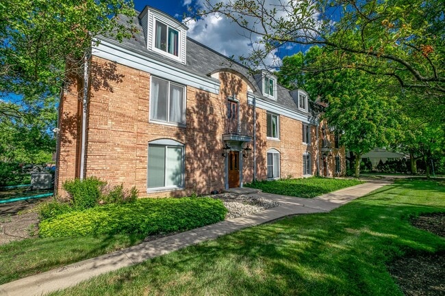 property at 1445 Shermer Rd