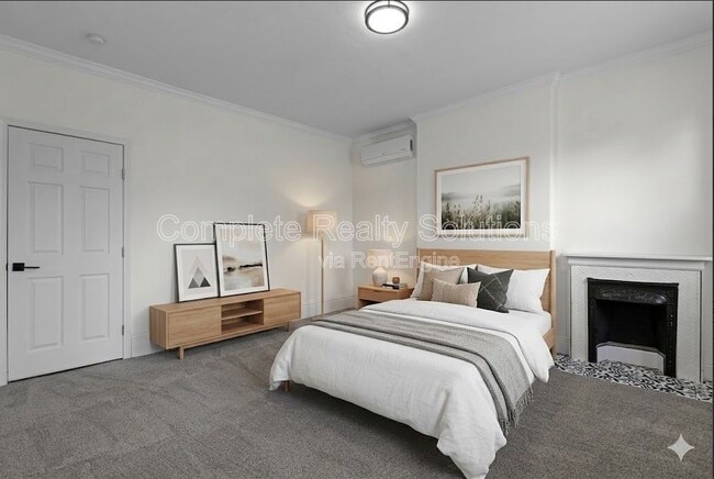 property at 3011 Miami St