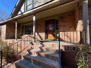 136 Lacaya Rd in Blythewood, SC - Foto de edificio - Building Photo