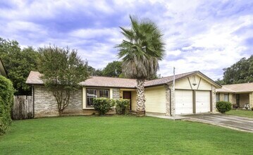 6730 Country Swan in San Antonio, TX - Building Photo - Building Photo