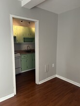11720 Edgewater Dr in Lakewood, OH - Building Photo - Building Photo