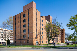 Totten Towers Apartments