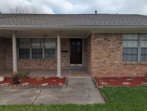 1605 Ruella Ln in Pasadena, TX - Building Photo - Building Photo
