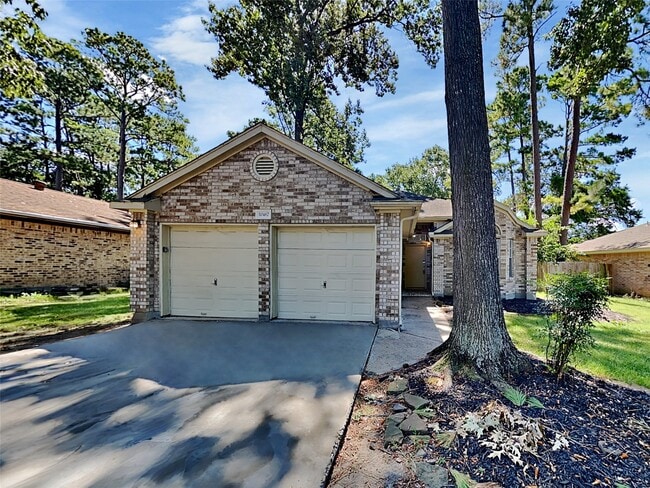 10467 Twin Circles Dr